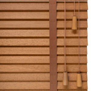 Houten jaloezieën 35mm Abachi foto 1